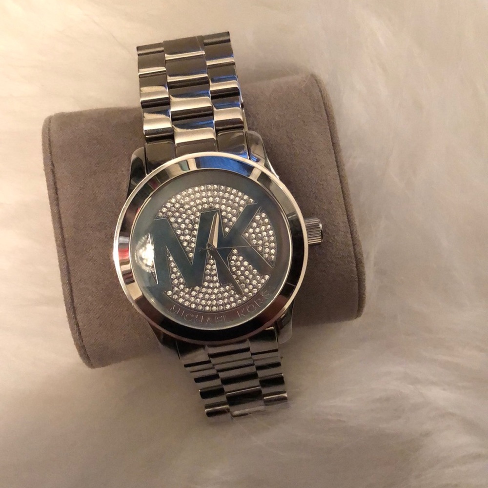 Michael Kors Rhinestone Watch - Picture 7 of 8